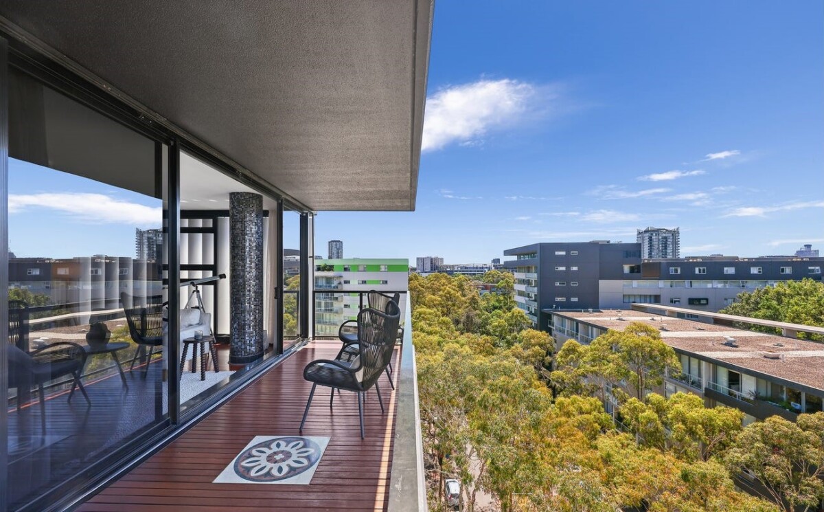 Defries Avenue – Zetland 