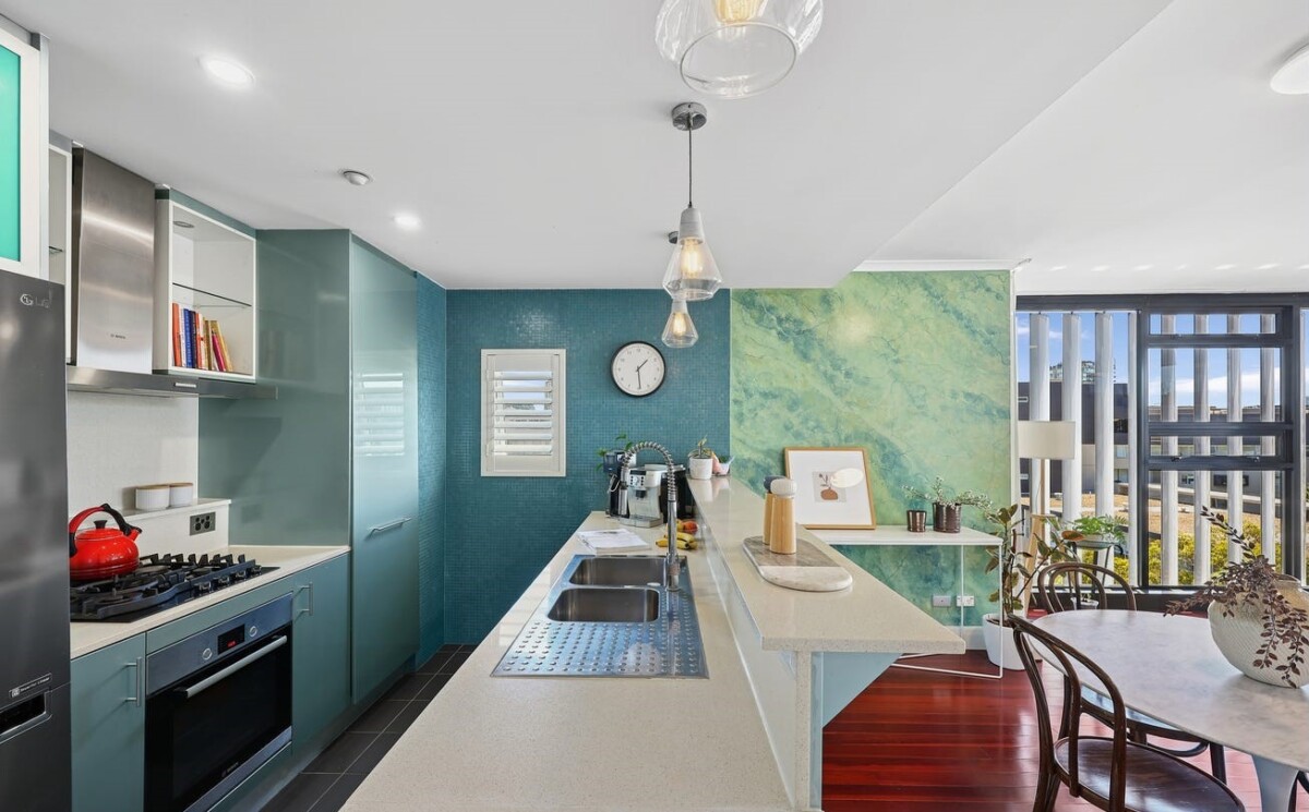 Defries Avenue – Zetland 